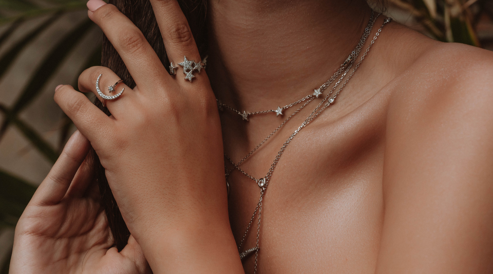 A Beginner’s Guide to Buying Jewelry You’ll Actually Wear