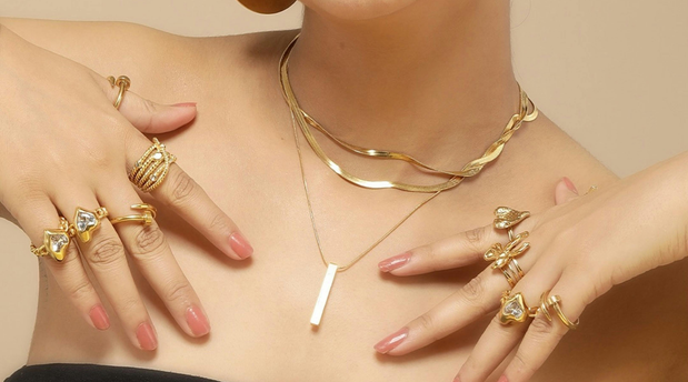 Valentine’s Day Jewelry Gifts That Feel Meaningful (Not Overdone)