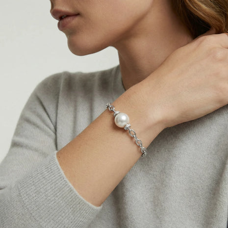 Moon's Heart Pearl Bracelet